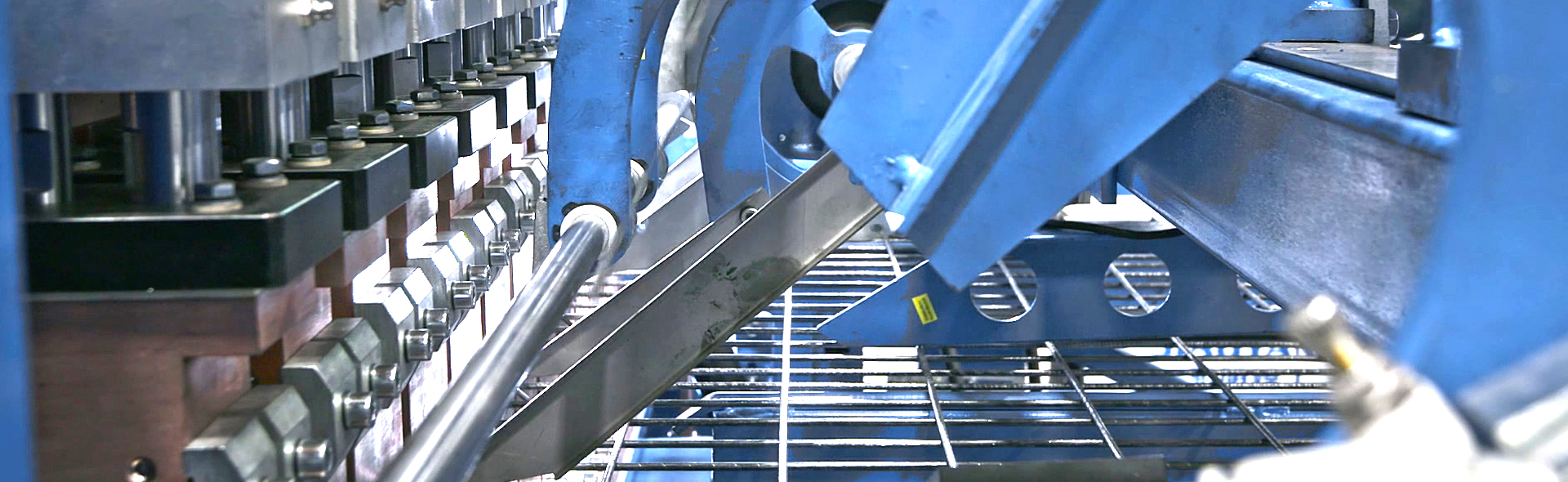 工业网骄阳工业网系统用于生产适用于多种应用领域的尺寸精确的网片查看更多